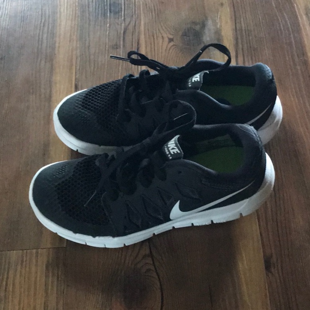 New Nike kids